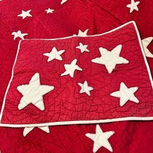 Pottery barn kids twin quilt